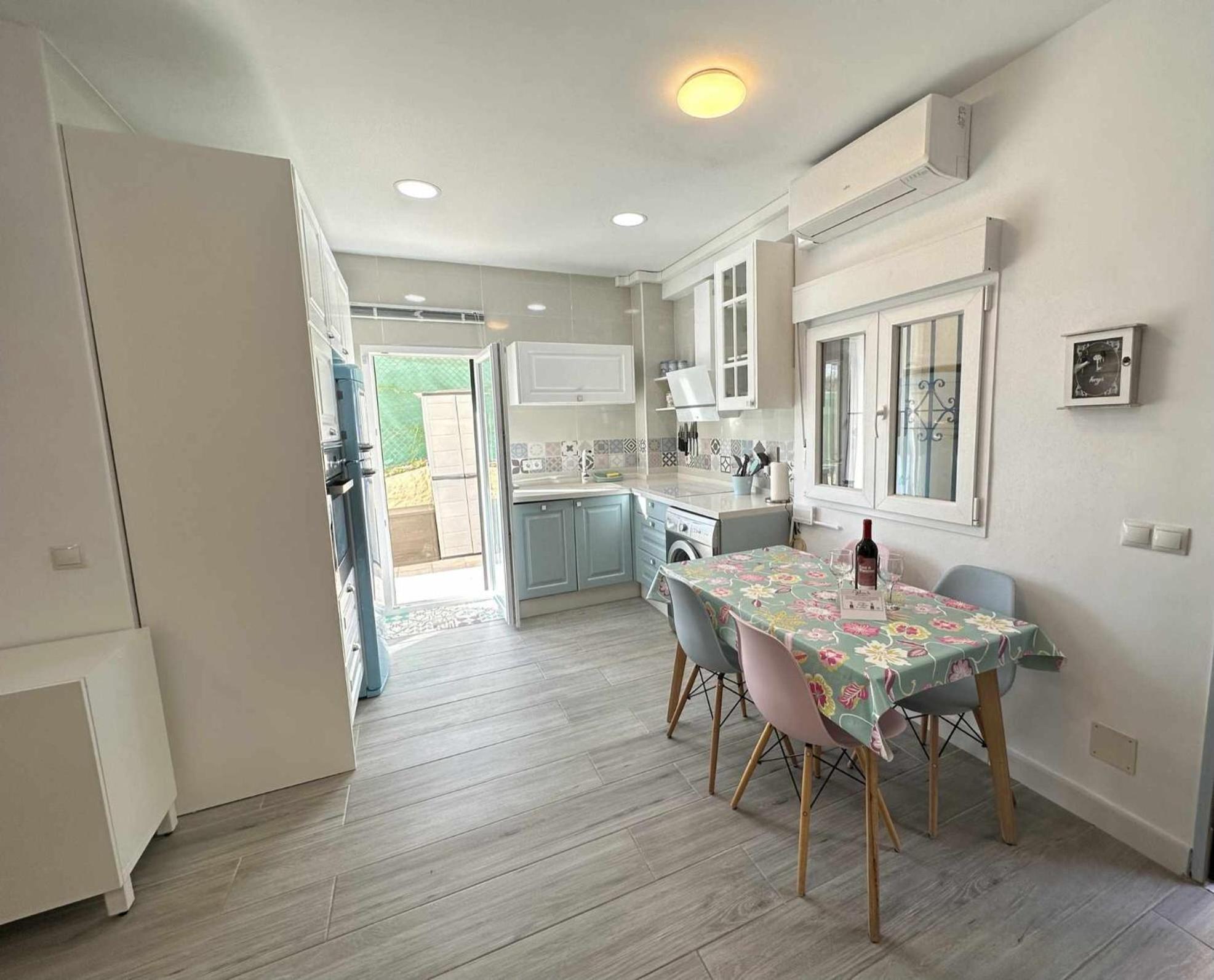 Con Jardin Privado Appartement